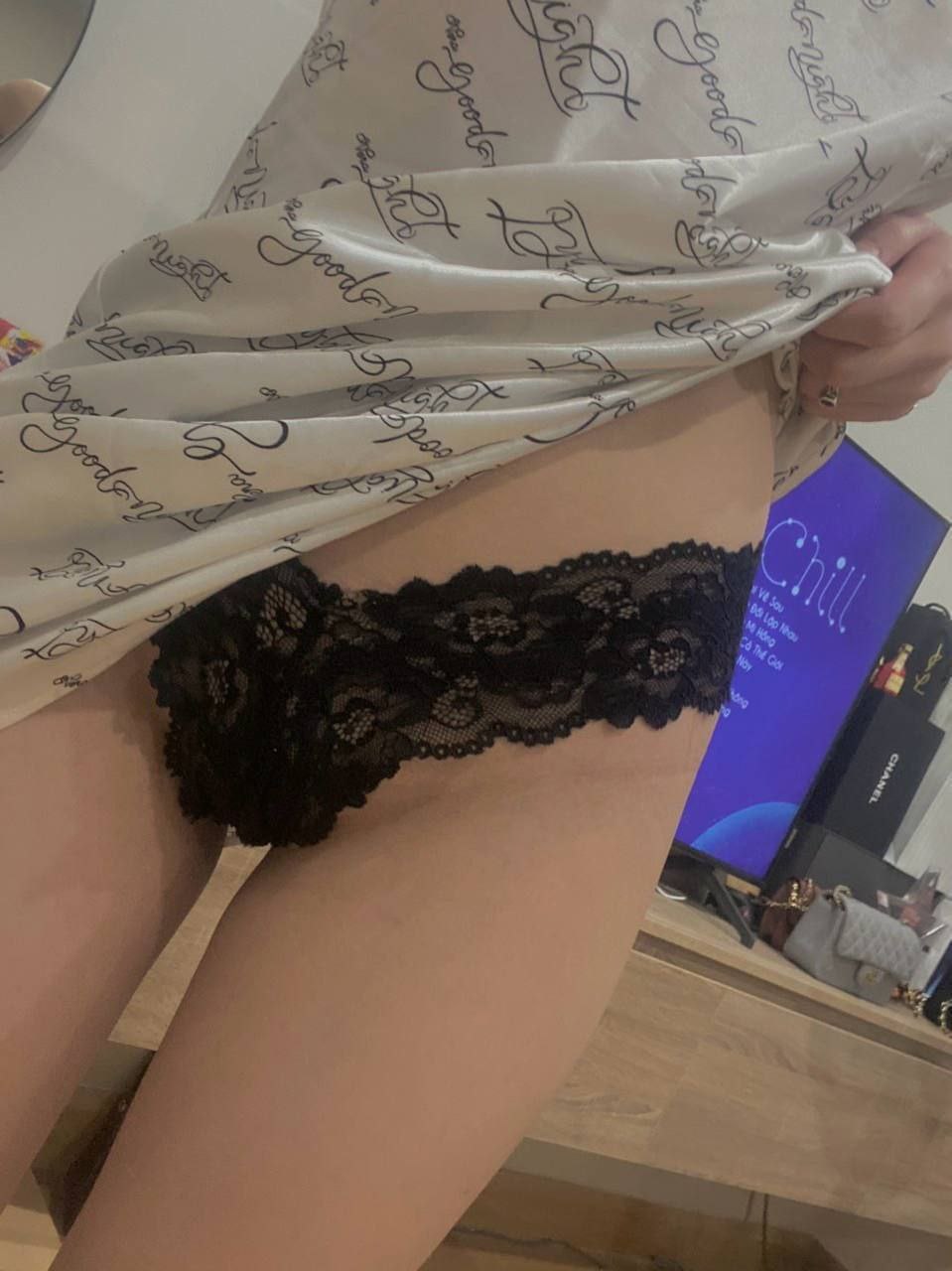 HUNTB-457 "Tôi có thể ở lại một tuần không? 'Sống chung với những cô gái có vấn đề (em gái, em họ, bạn gái của đàn chị, v.v.) trong một tuần, quan hệ tình dục và xuất tinh vào âm đạo họ liên tục! 2